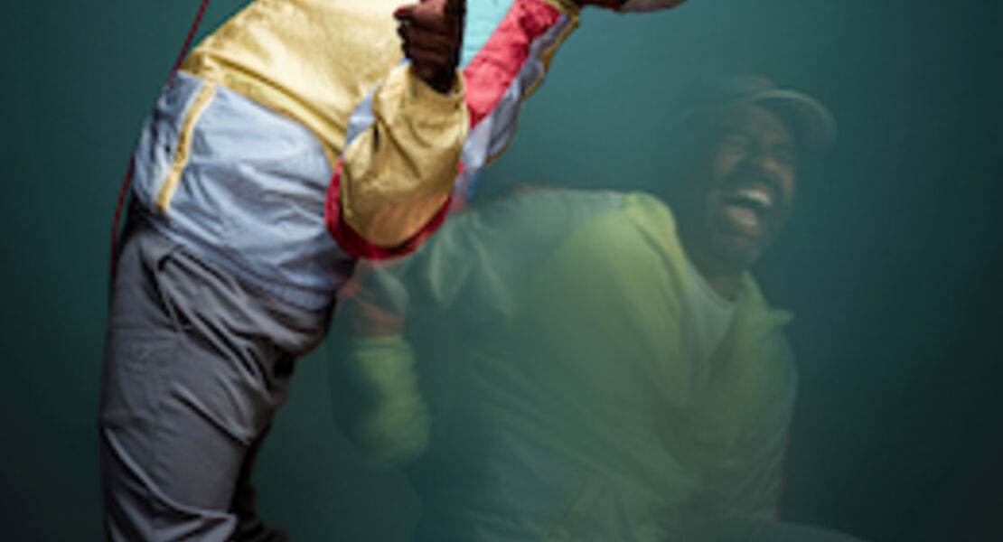 simon-pearce-mit-funny-bones