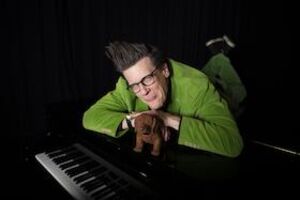 Matthias Walz - Der böse Mann am Klavier