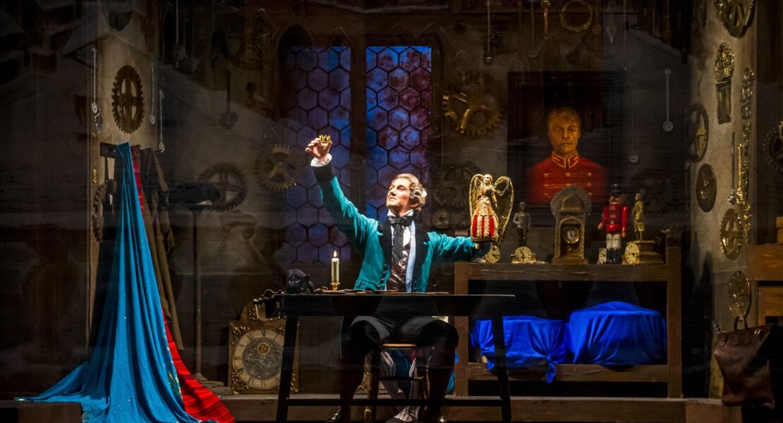 royal-ballet-opera-202526-der-nussknacker