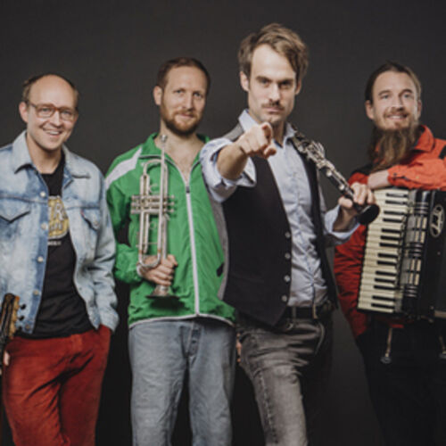 gankino-circus-die-letzten-ihrer-art